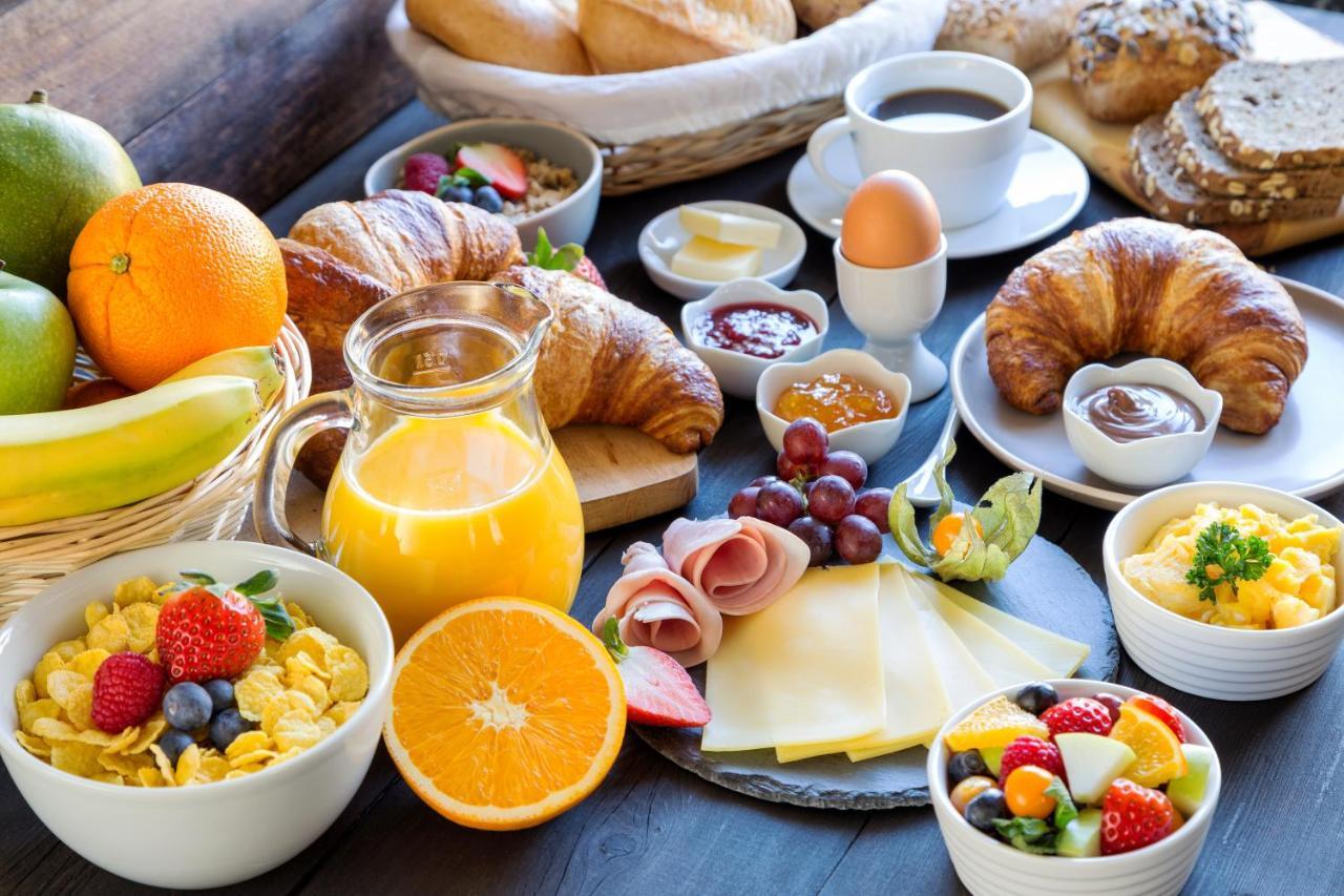Sowell Hotels Le Beach Trouville-sur-Mer Luaran gambar