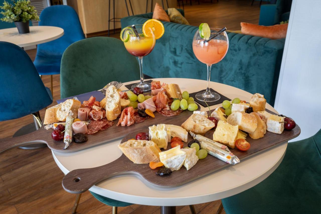 Sowell Hotels Le Beach Trouville-sur-Mer Luaran gambar