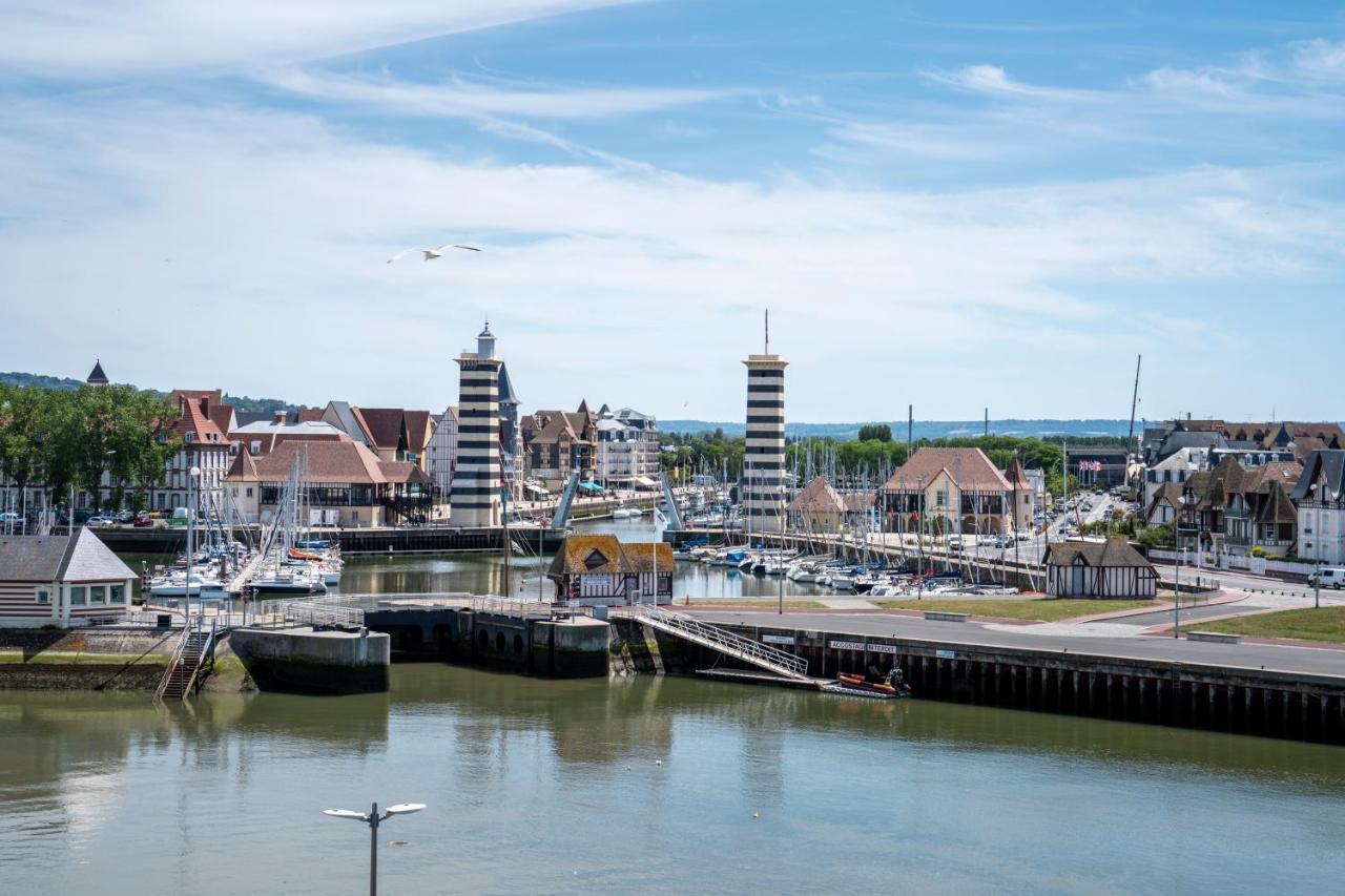 Sowell Hotels Le Beach Trouville-sur-Mer Luaran gambar