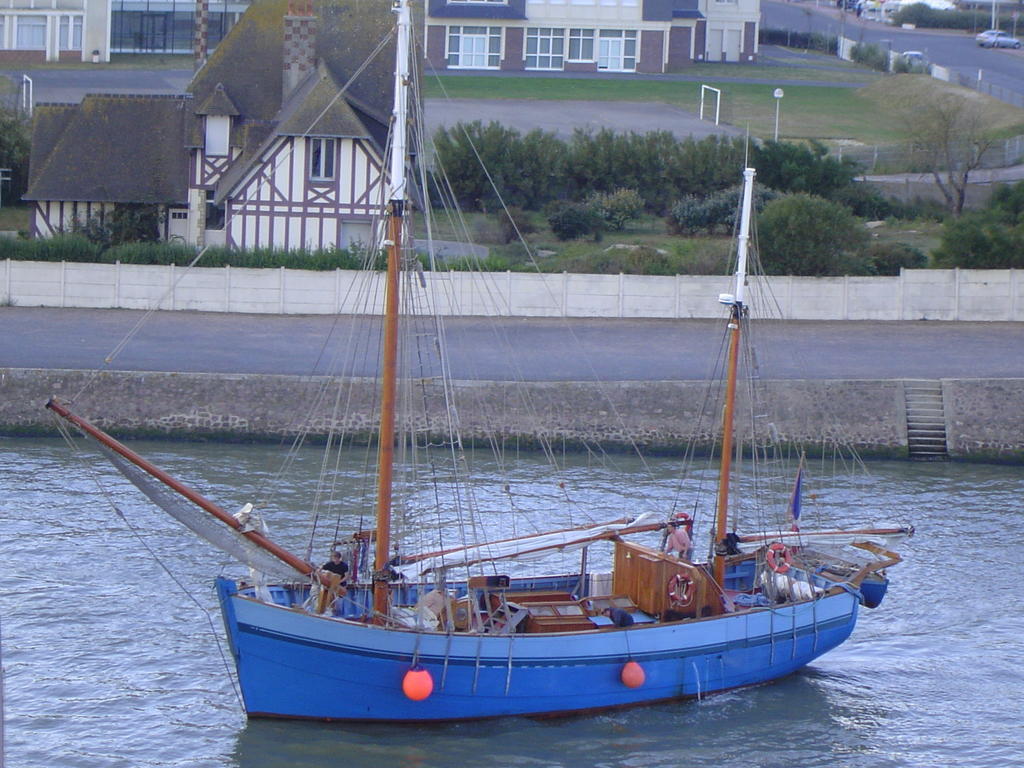 Sowell Hotels Le Beach Trouville-sur-Mer Luaran gambar