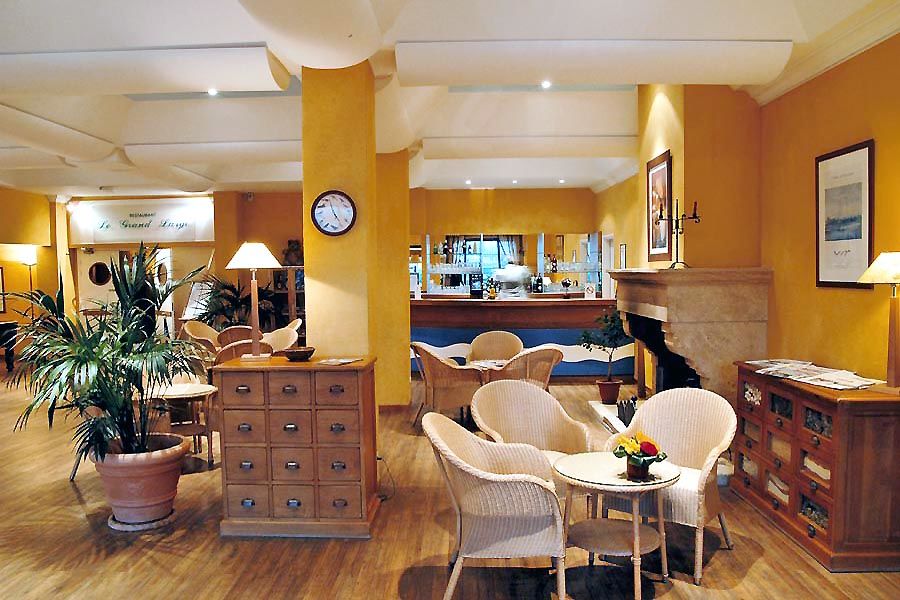 Sowell Hotels Le Beach Trouville-sur-Mer Luaran gambar
